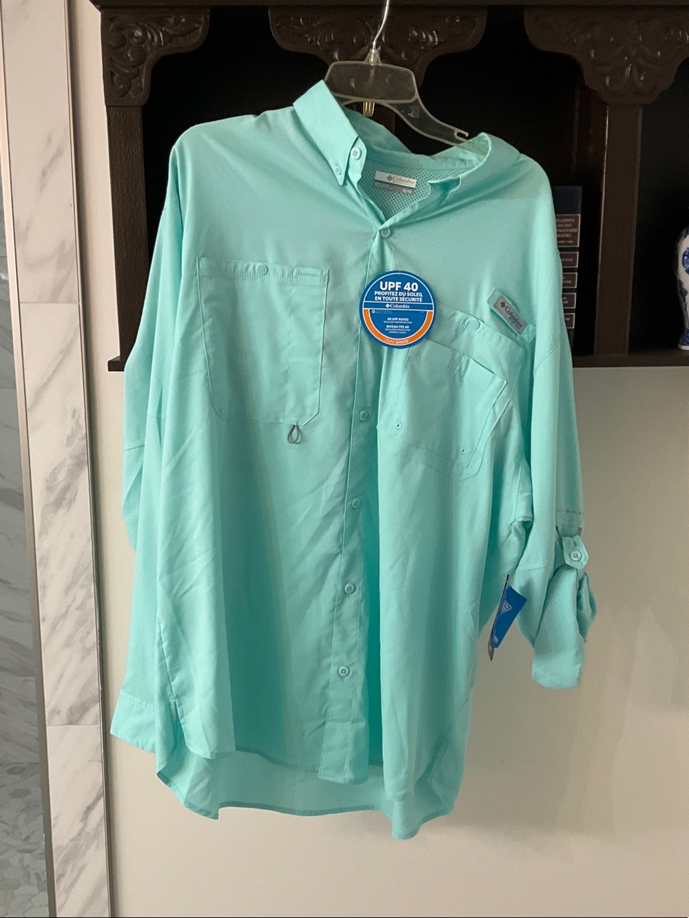 Columbia Men's Button-Down Shirt in Mint Teal